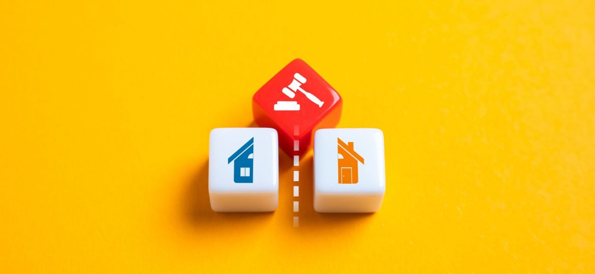 Division,Of,Real,Estate,Through,The,Court.,Divide,The,House.